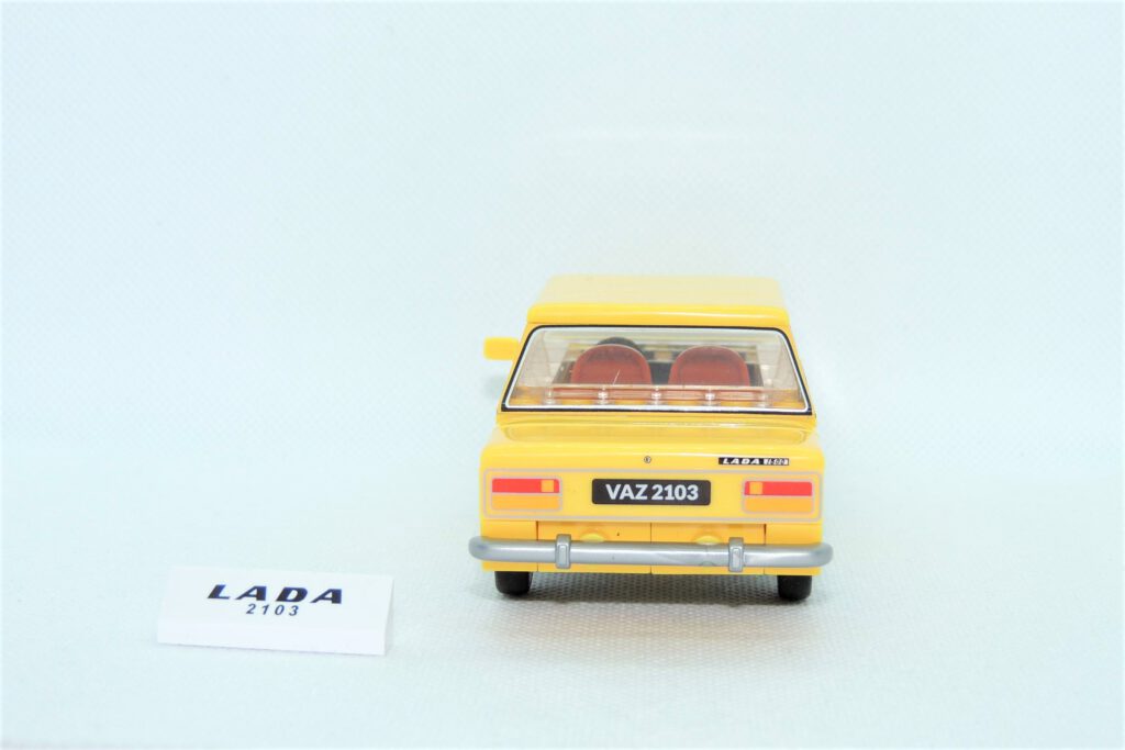 Exportversion, da Lada 1500.