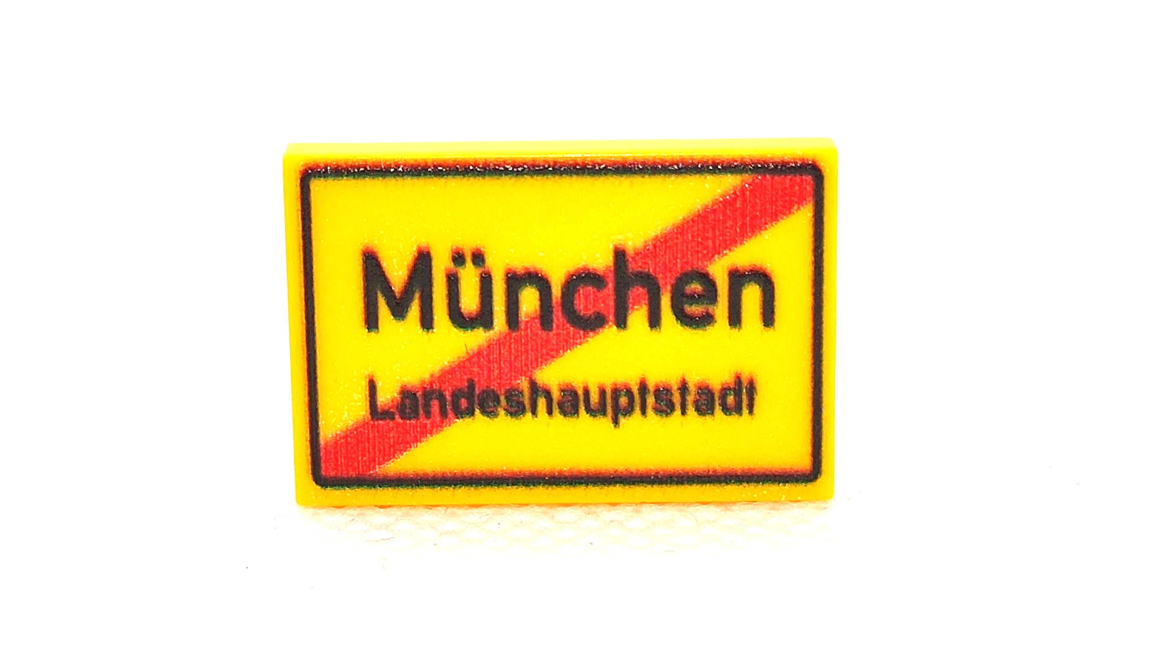 MunichBricks Ortschild München Ausfahrt